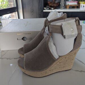 Marc Fisher Taupe Alison Suede Wedge Sandals NEW 8.5